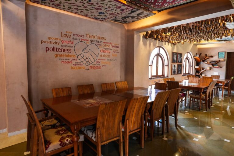 Seva Café | Where generosity is the only currency